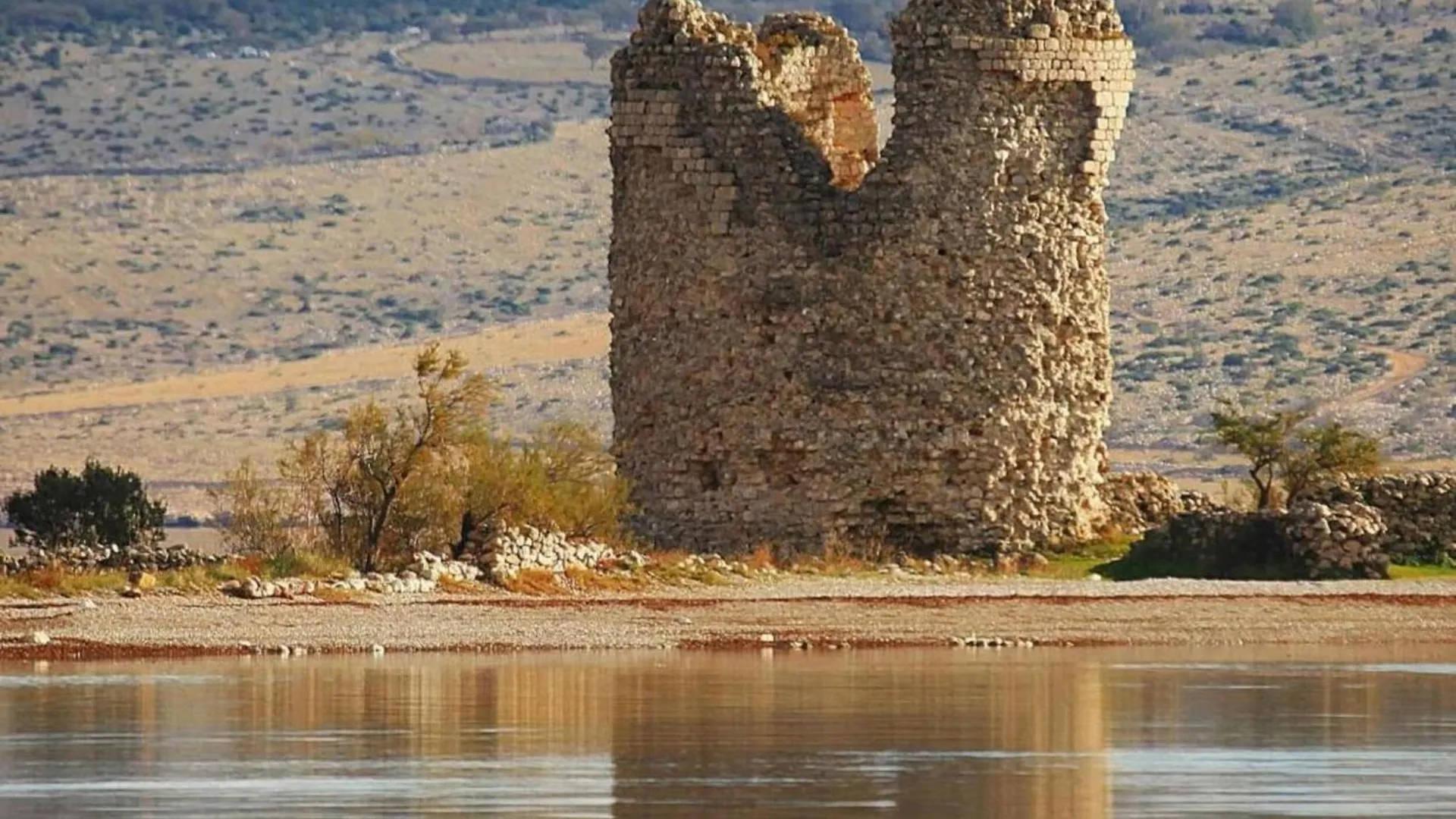 Authentic Stone House On The Mountain Velebit Holiday home