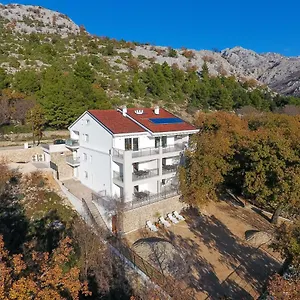 Appartement Paulo, Starigrad Paklenica