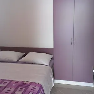 Apartman Hana, Starigrad Paklenica