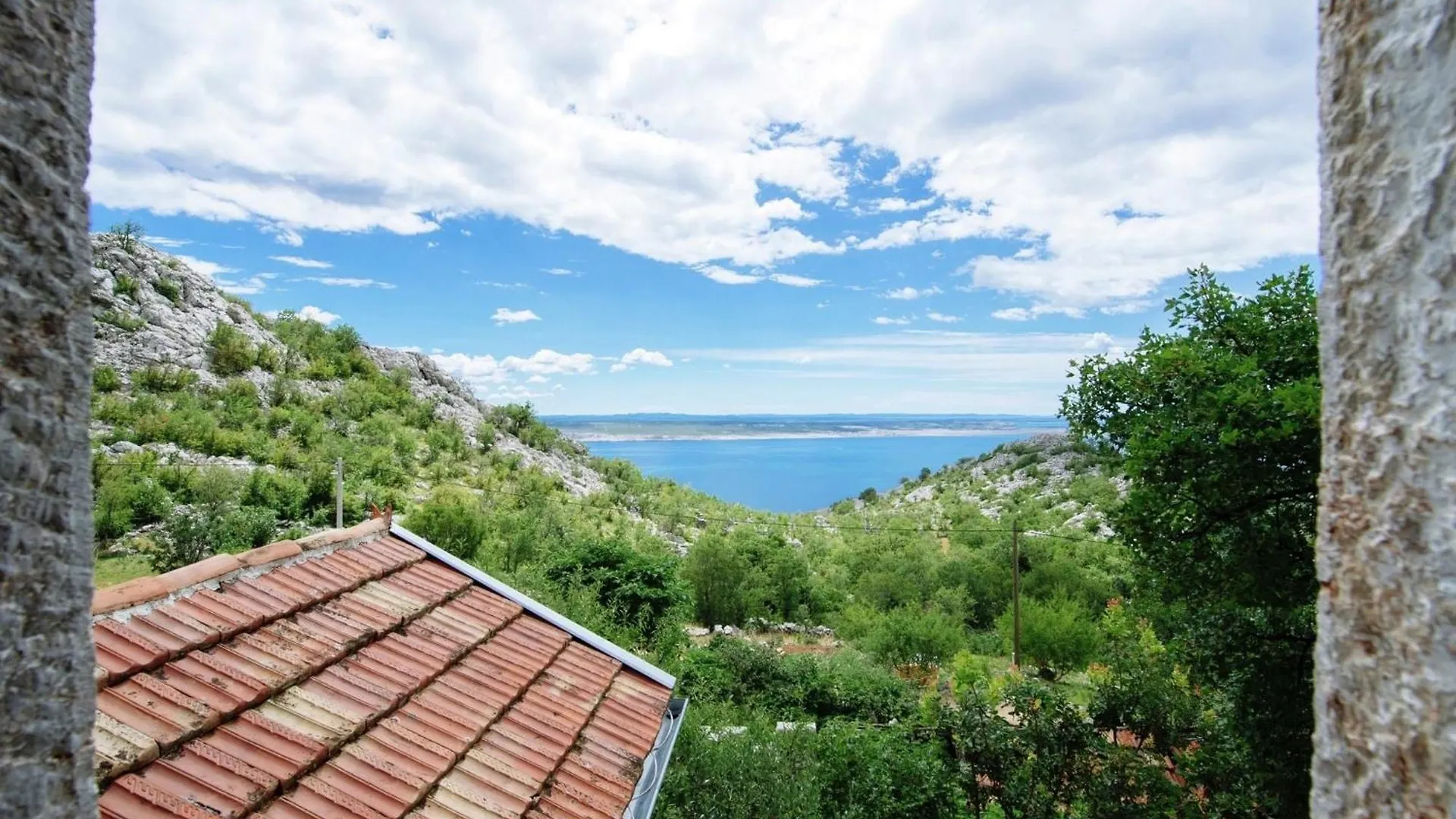 Authentic Stone House On The Mountain Velebit Croatia