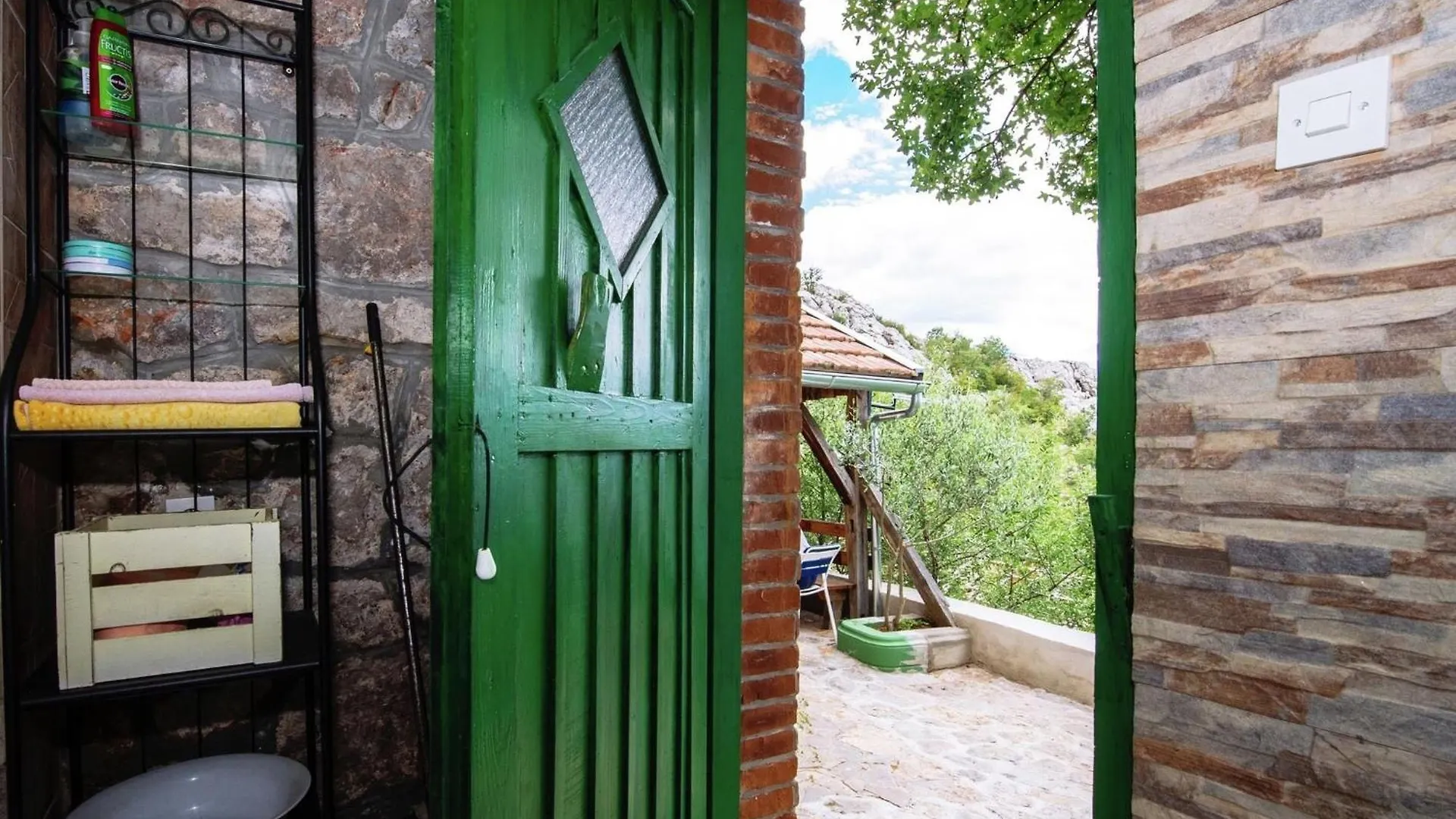 Authentic Stone House On The Mountain Velebit Starigrad Paklenica