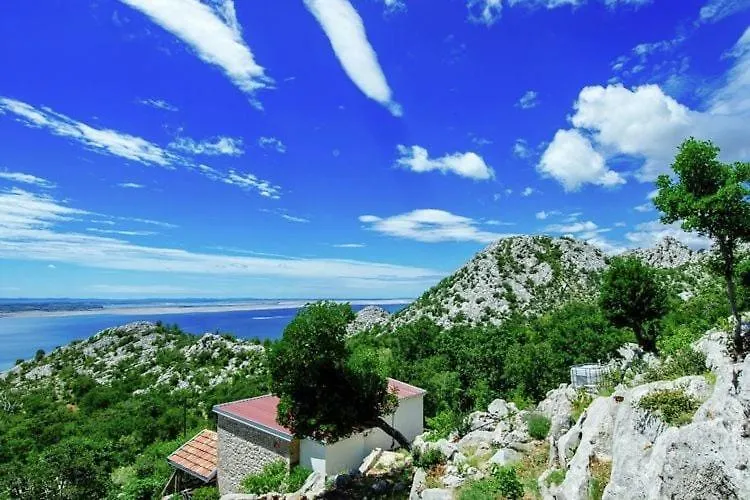 Authentic Stone House On The Mountain Velebit Croatia