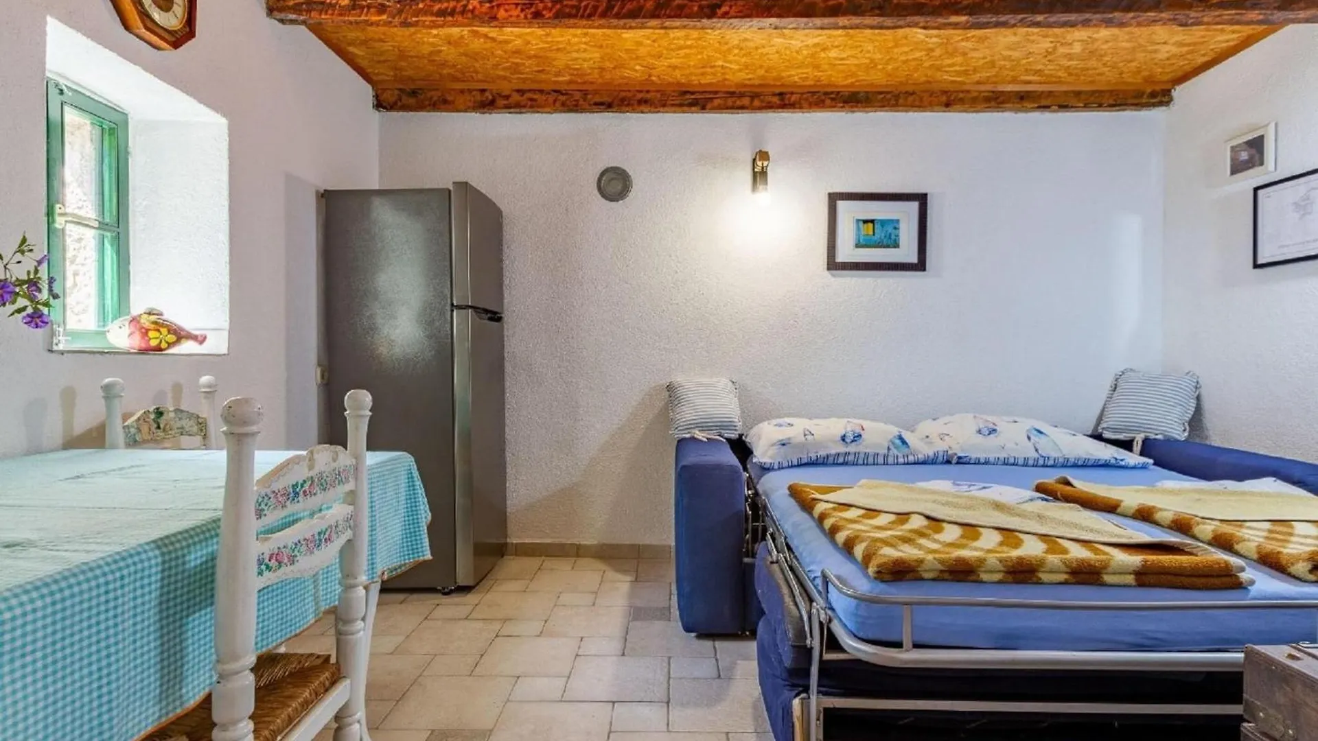 Holiday home Authentic Stone House On The Mountain Velebit
